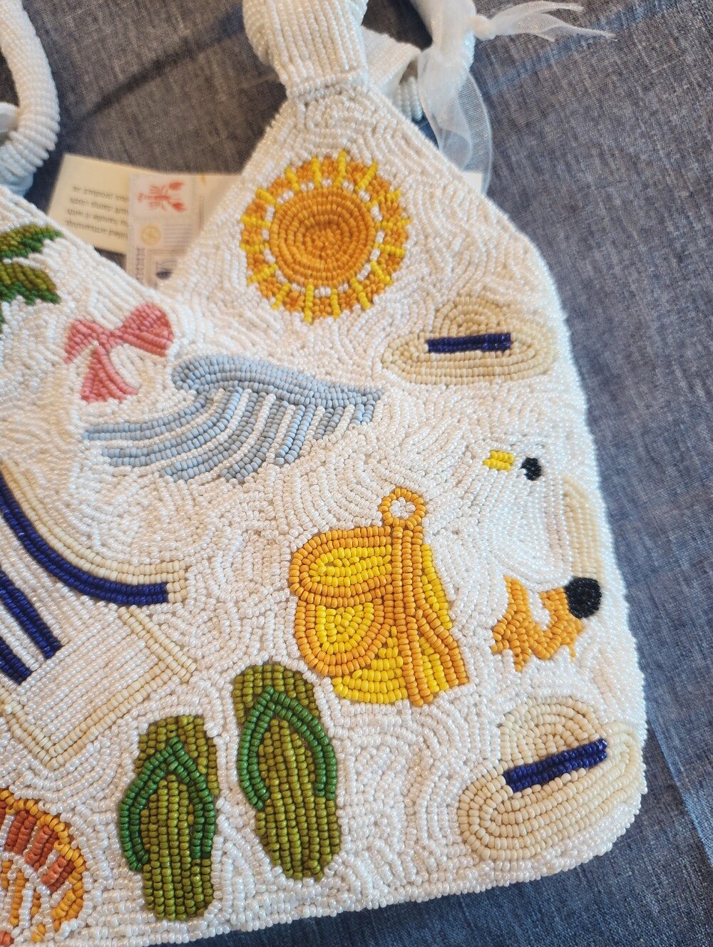 NWT Beaded Beach Motif Bucket Bag - White with Yellow & Green Accents - Picture 7 of 13